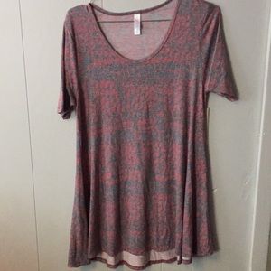 Lularoe perfect T